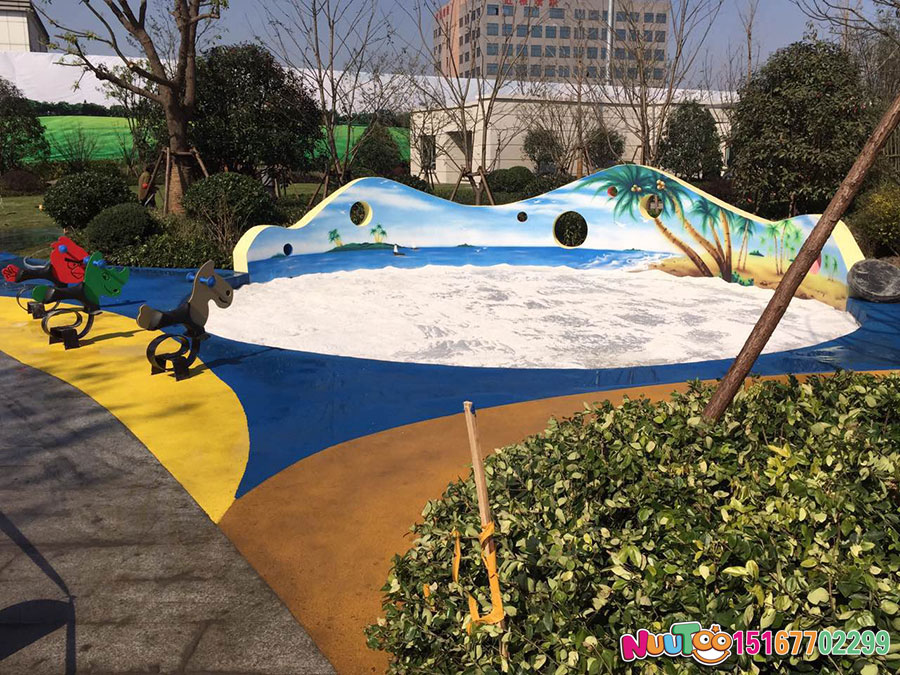 玩游樂園的海盜船，應(yīng)該注意什么呢？