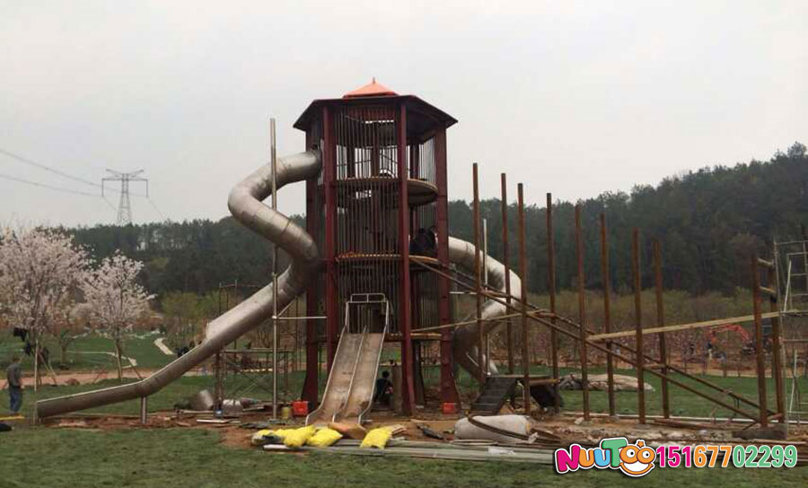 為何越來(lái)越多的地方都嚴(yán)格要求建造兒童戶外公園？