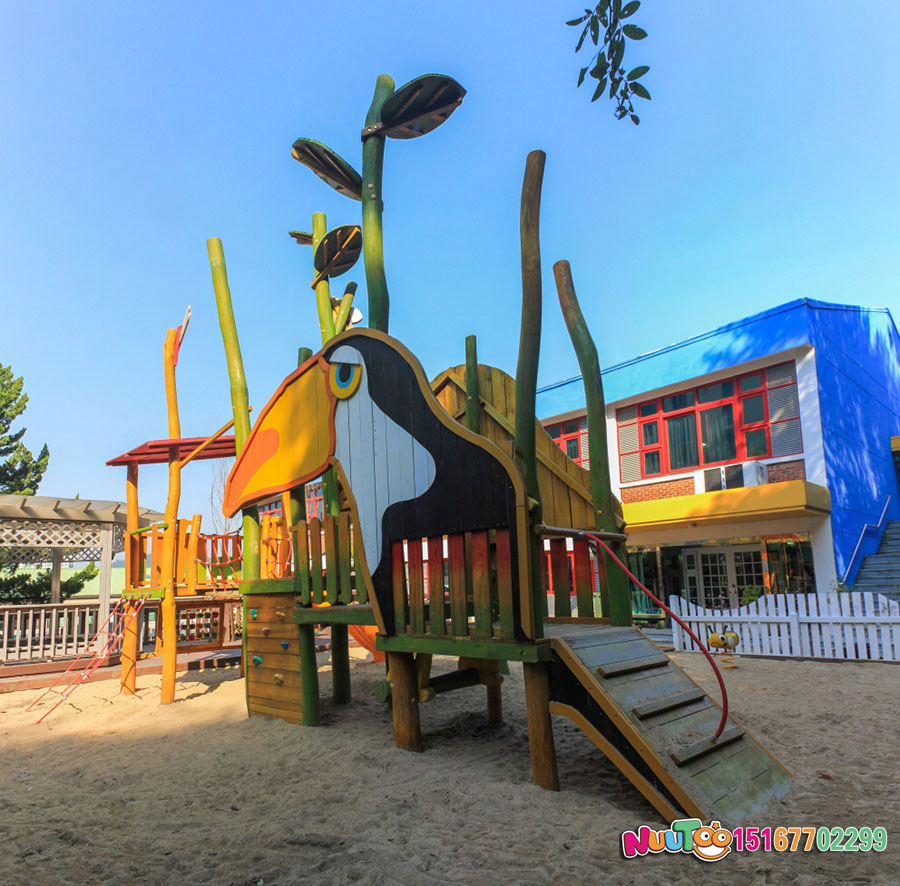 如何選擇正確的幼兒園戶外滑梯以及戶外滑梯怎么保養(yǎng)？
